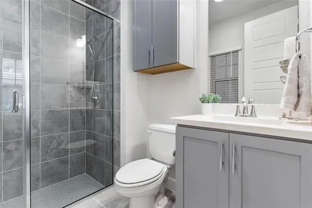5144 Artemesia Lane Dallas, TX 75209