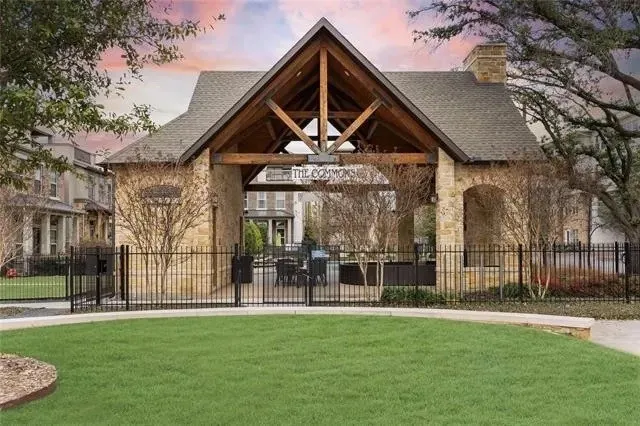 5144 Artemesia Lane Dallas, TX 75209