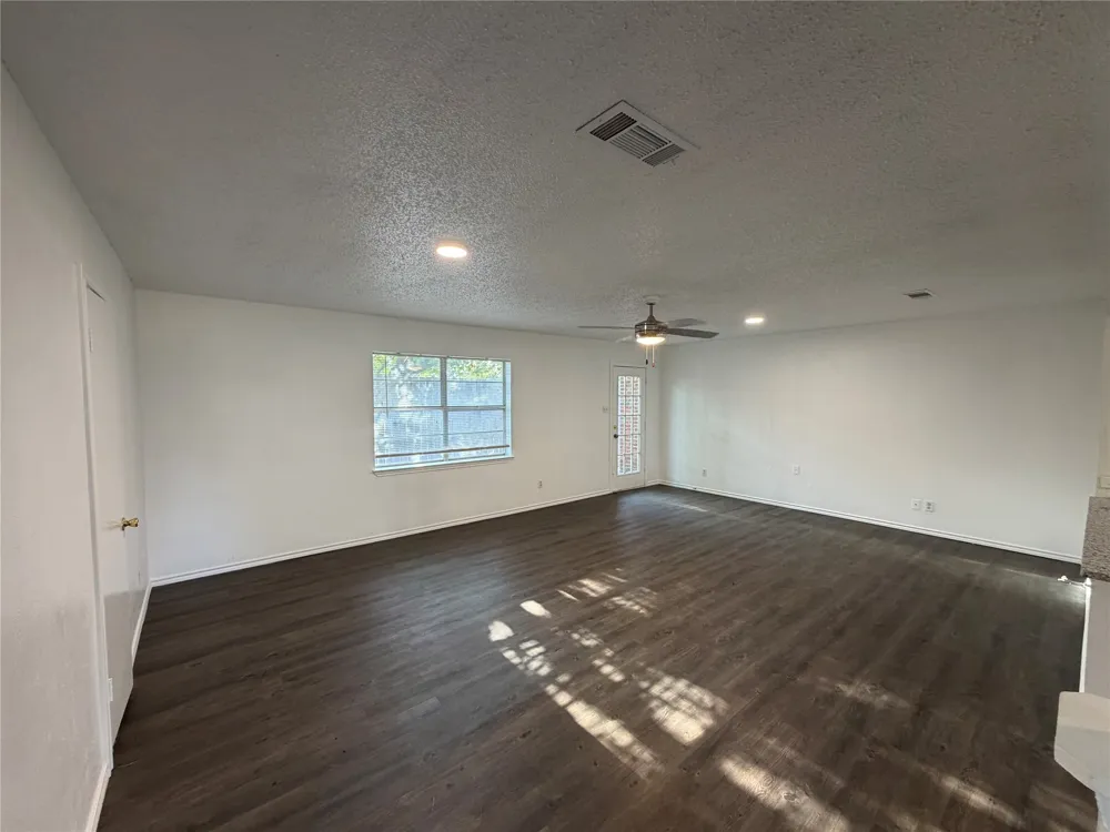 101 5th Street Forreston, TX 76041