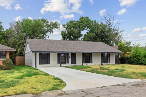 608 Lloyd Drive