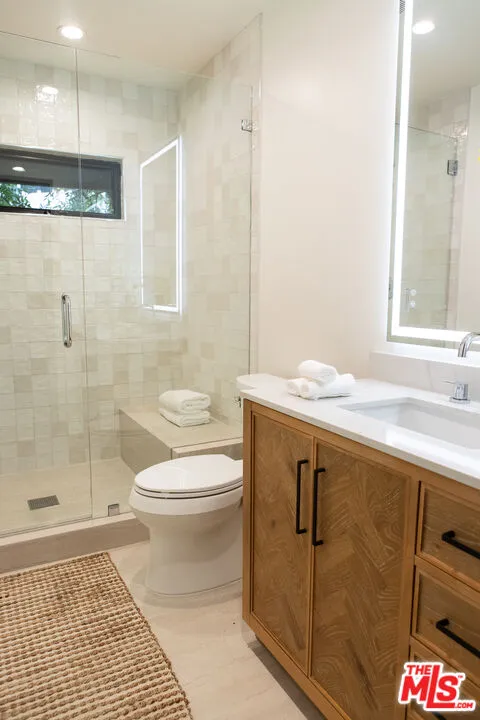 3436 Longridge Avenue Los Angeles, CA 91423