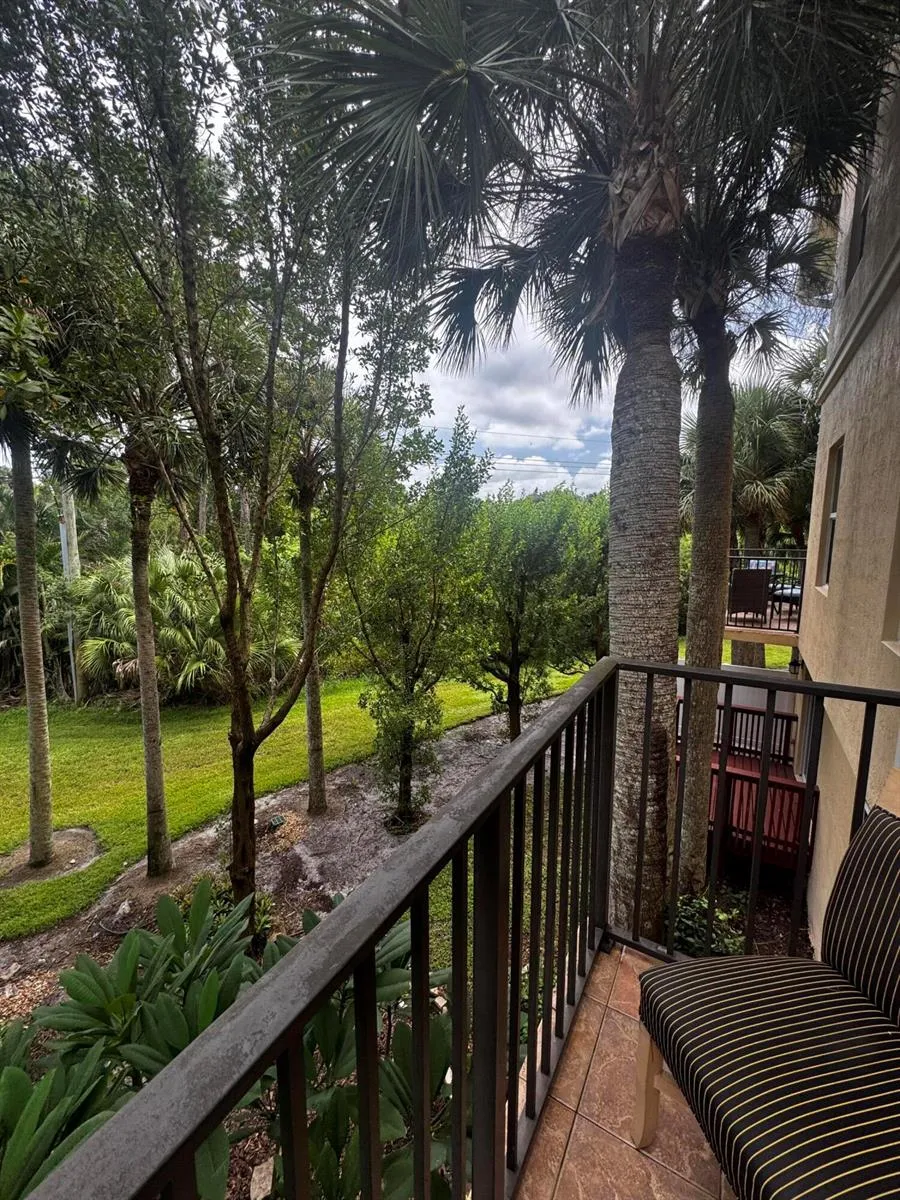 12743 SE OLD CYPRESS DRIVE #7-904 Hobe Sound, FL 33455