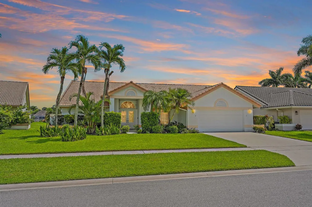 6857 BLUE BAY CIRCLE Lake Worth, FL 33467