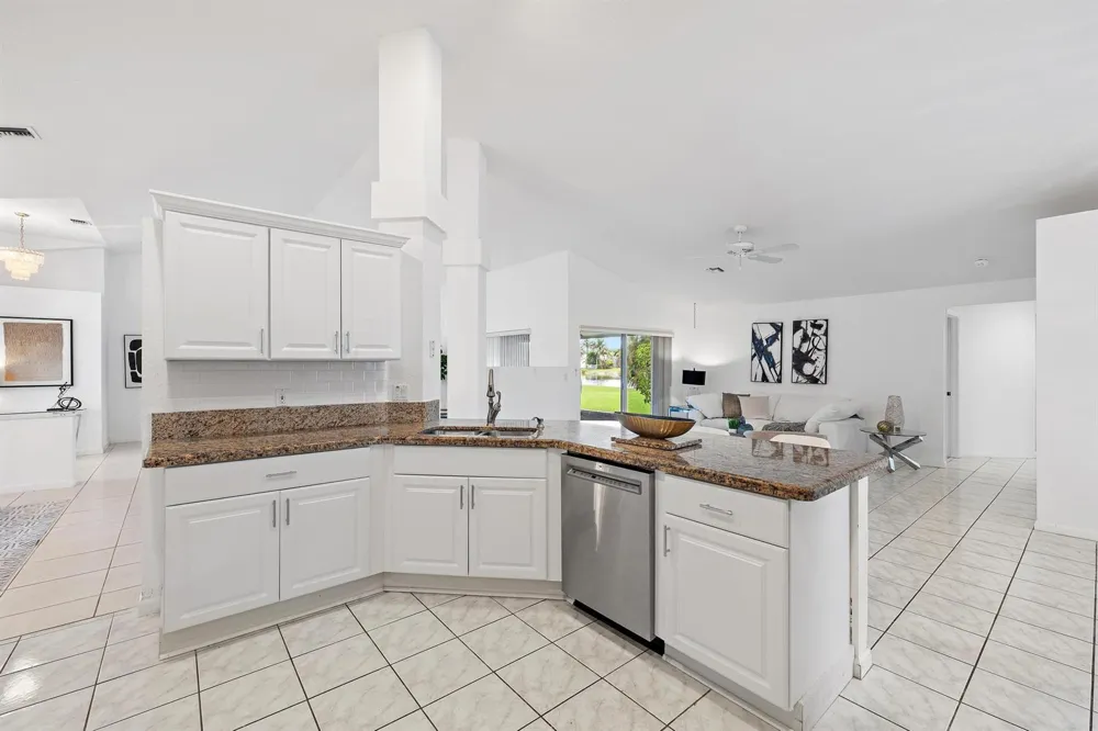 6857 BLUE BAY CIRCLE Lake Worth, FL 33467