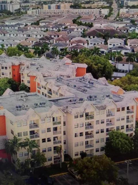 8160 GENEVA COURT #314