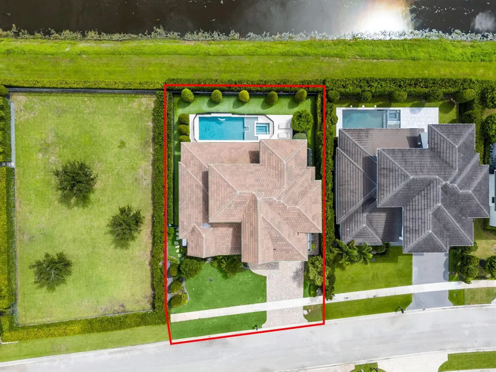 3080 Blue Cypress Lane Wellington, FL 33414