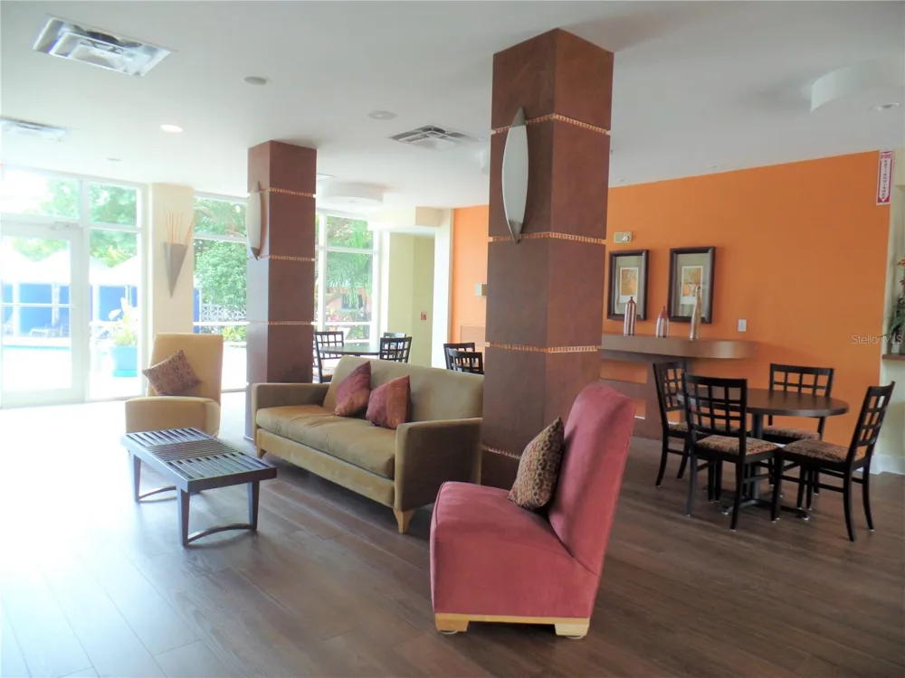 470 3RD STREET S #616 St Petersburg, FL 33701