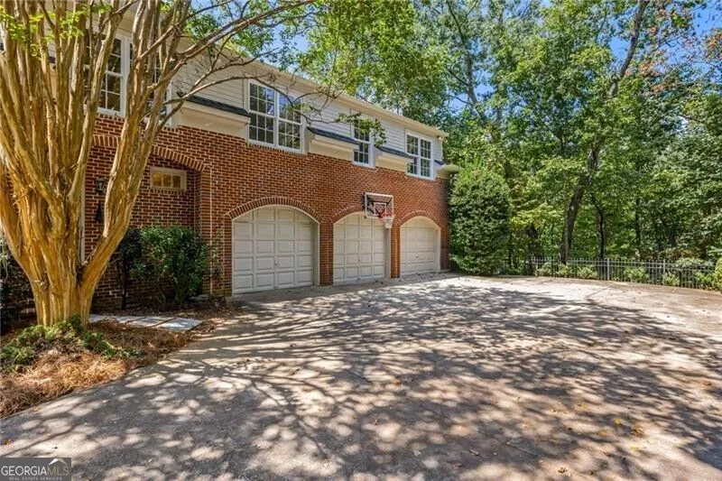 4777 Riverview RD Sandy Springs, GA 30327