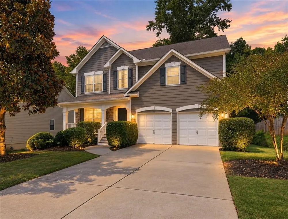926 Mill Creek Avenue Canton, GA 30115