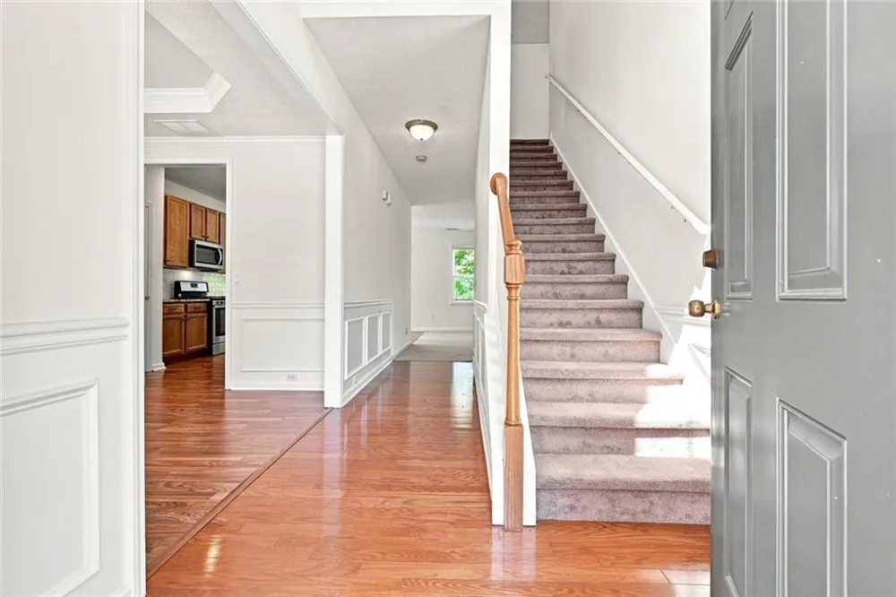 926 Mill Creek Avenue Canton, GA 30115