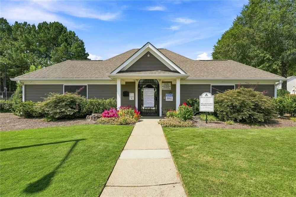 926 Mill Creek Avenue Canton, GA 30115