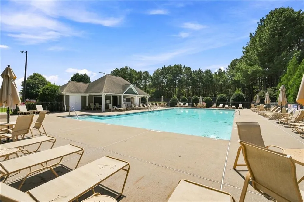 926 Mill Creek Avenue Canton, GA 30115
