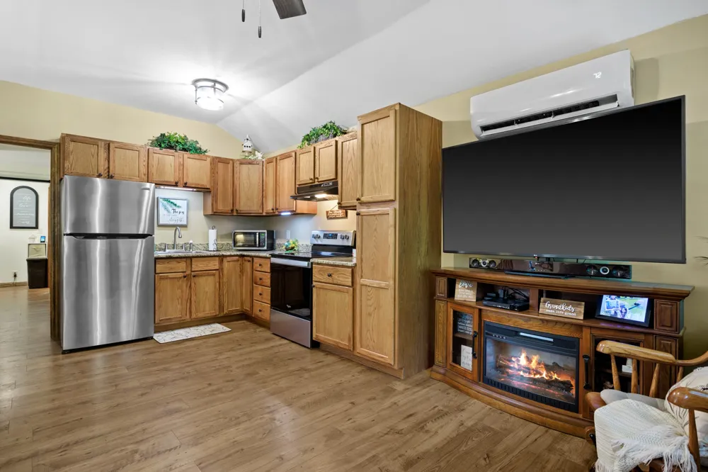 119 Private Road 62614 Pittsburg, TX 75686
