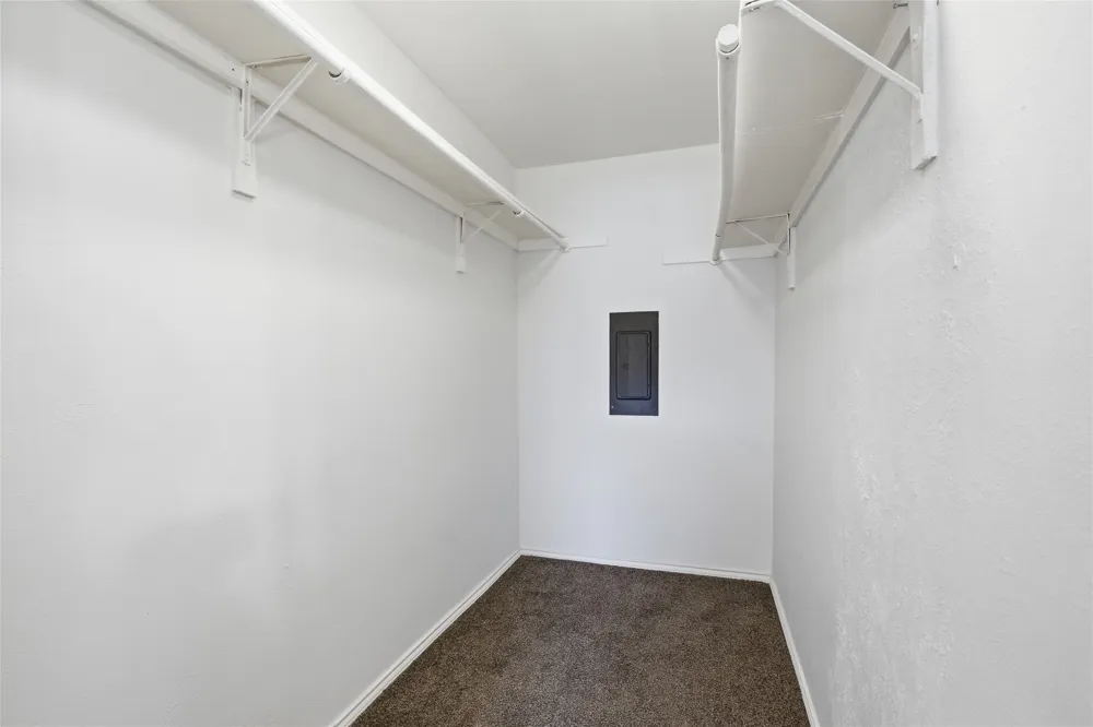 5909 Lake Hubbard Parkway #215 Garland, TX 75043