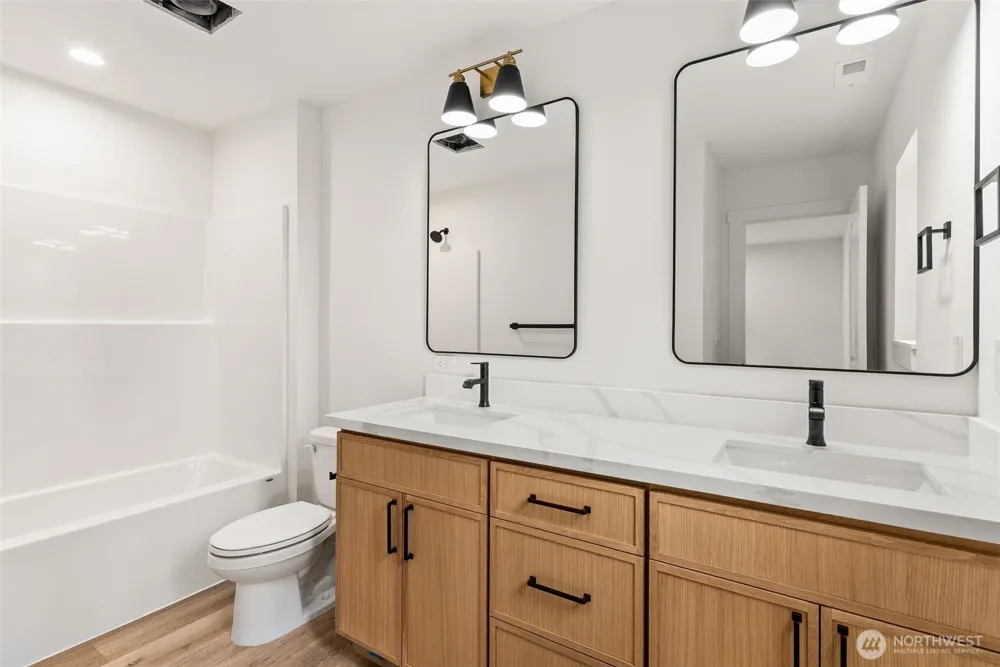 13807 Pinehurst Lane NW Gig Harbor, WA 98329