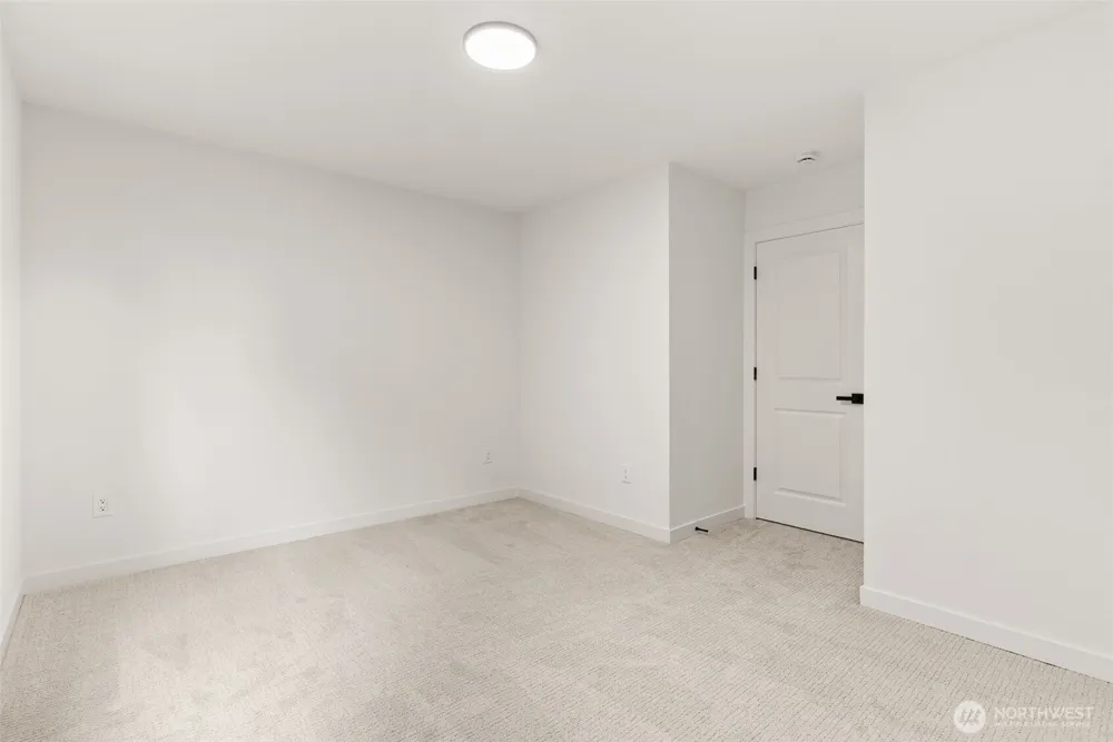 13807 Pinehurst Lane NW Gig Harbor, WA 98329