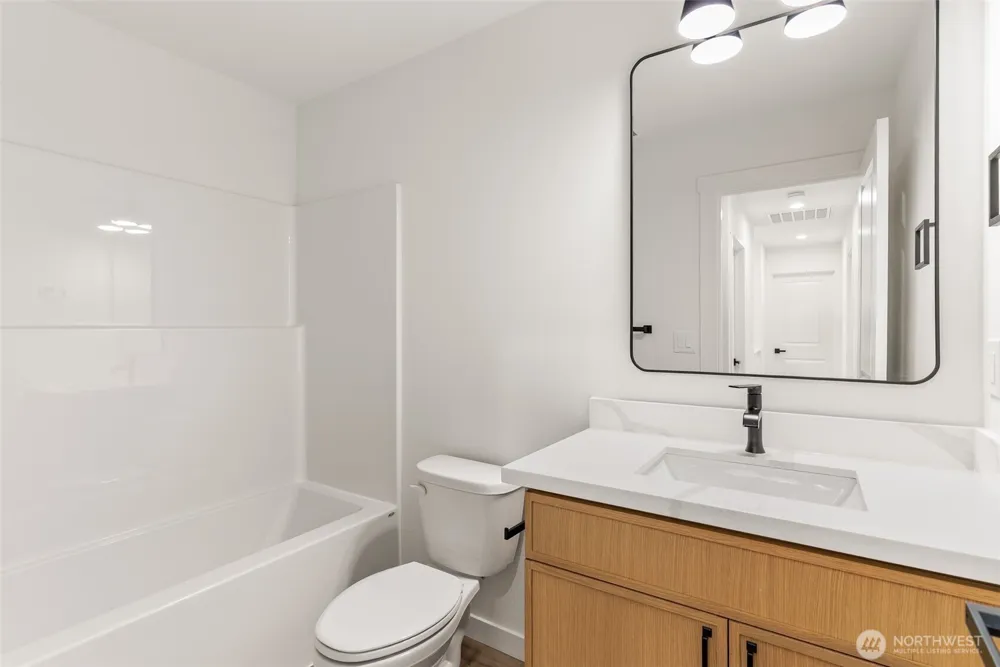 13807 Pinehurst Lane NW Gig Harbor, WA 98329