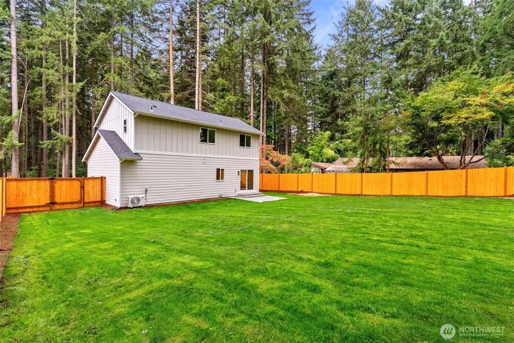13807 Pinehurst Lane NW Gig Harbor, WA 98329