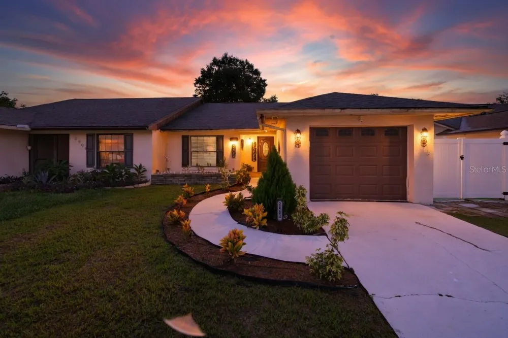2483 LONG MEADOW WAY Orlando, FL 32817