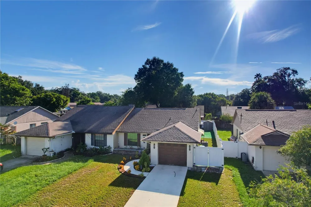 2483 LONG MEADOW WAY Orlando, FL 32817