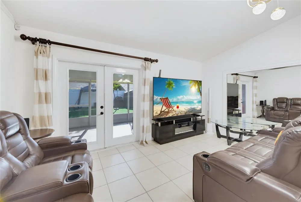 2483 LONG MEADOW WAY Orlando, FL 32817