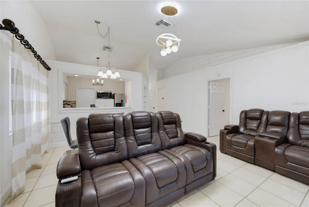 2483 LONG MEADOW WAY Orlando, FL 32817