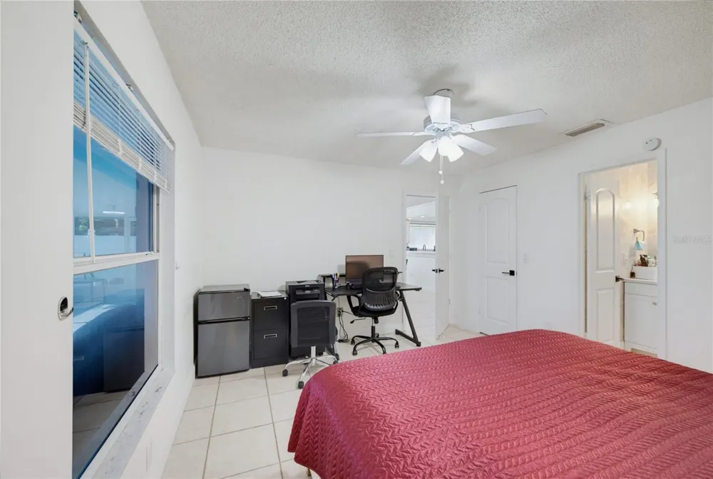 2483 LONG MEADOW WAY Orlando, FL 32817