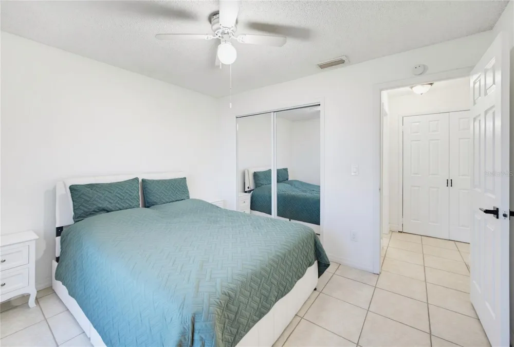 2483 LONG MEADOW WAY Orlando, FL 32817