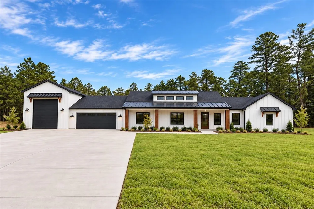 4422 W BANNER CIRCLE Citrus Springs, FL 34433