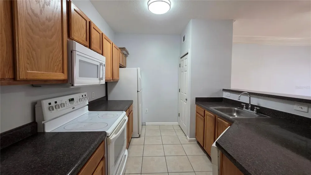 4802 51ST STREET W #1902 Bradenton, FL 34210
