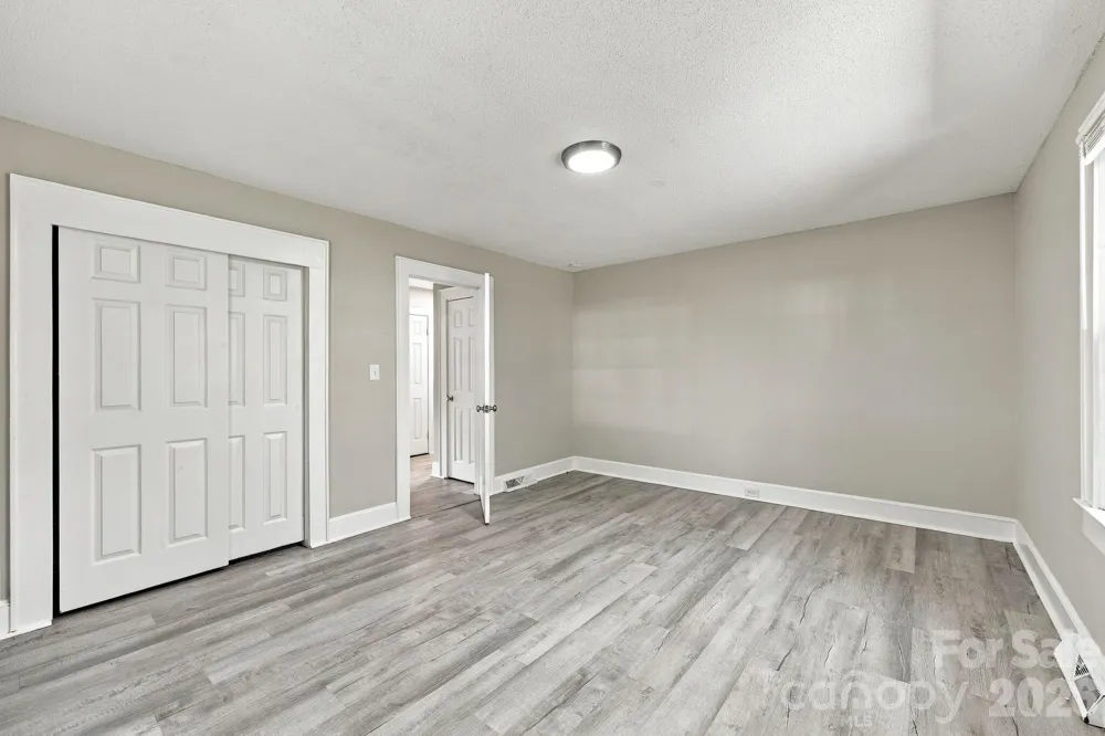 909 Rhode Island Avenue Kannapolis, NC 28083