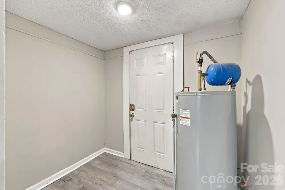909 Rhode Island Avenue Kannapolis, NC 28083