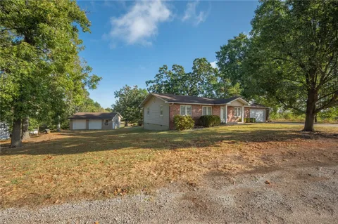 14283 Shady Lane