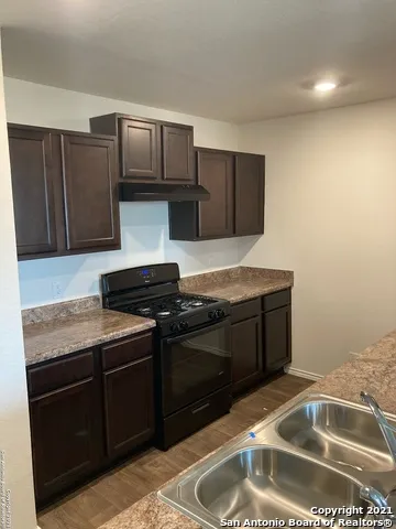 5527 Soothing Water San Antonio, TX 78244