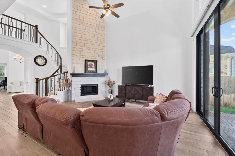7014 San Bernard Trail Katy, TX 77493