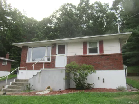 80 Greenwood Drive