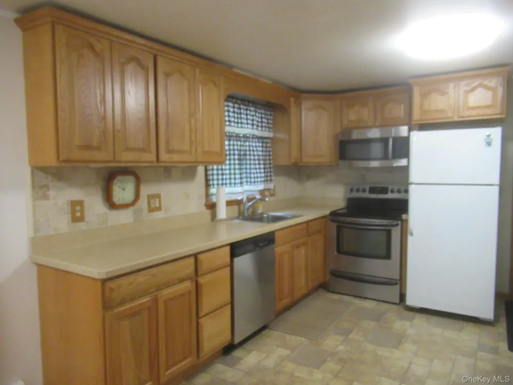 80 Greenwood Drive Beacon, NY 12508