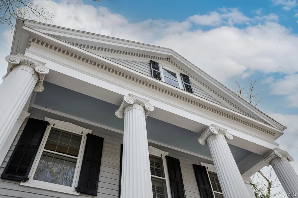 120 Saint James Street Kingston, NY 12401