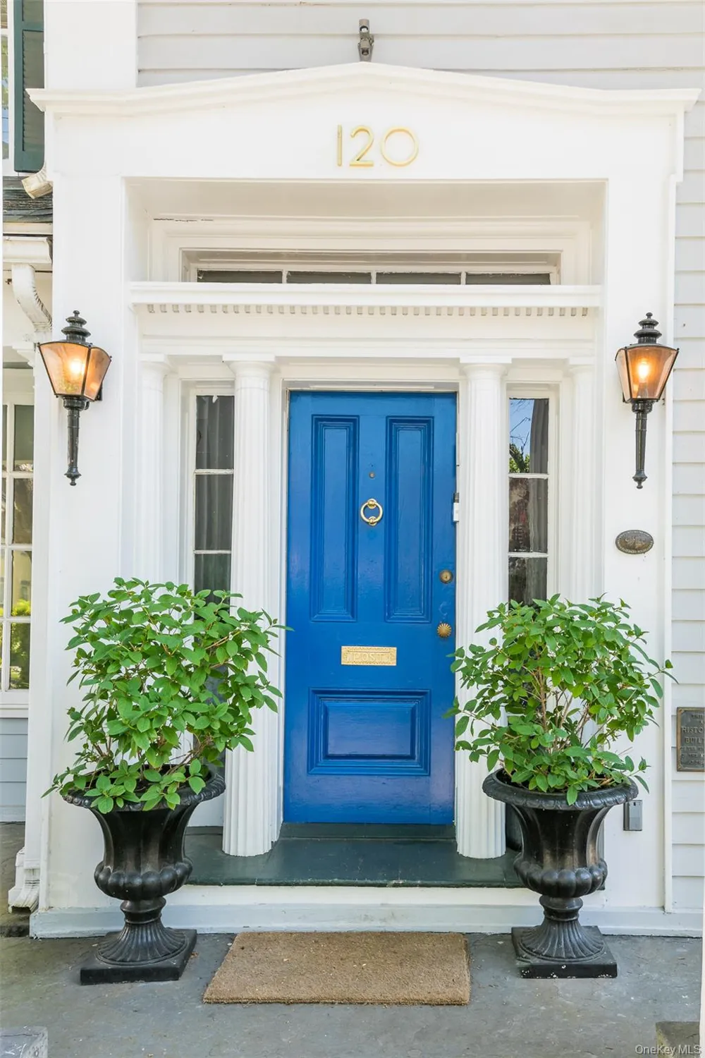 120 Saint James Street Kingston, NY 12401