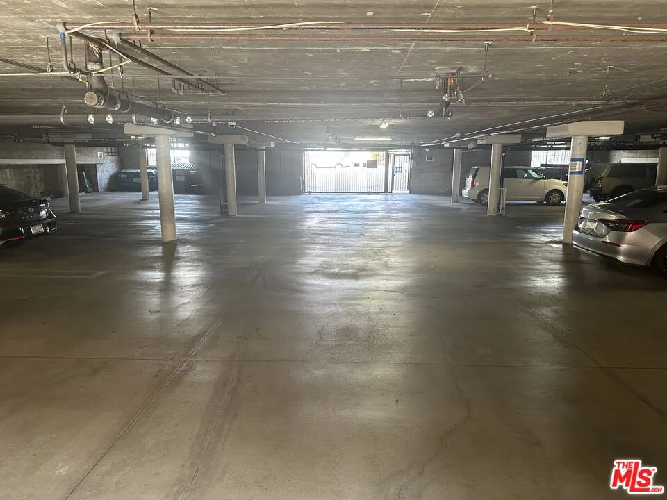 710 Crenshaw Boulevard Los Angeles, CA 90005