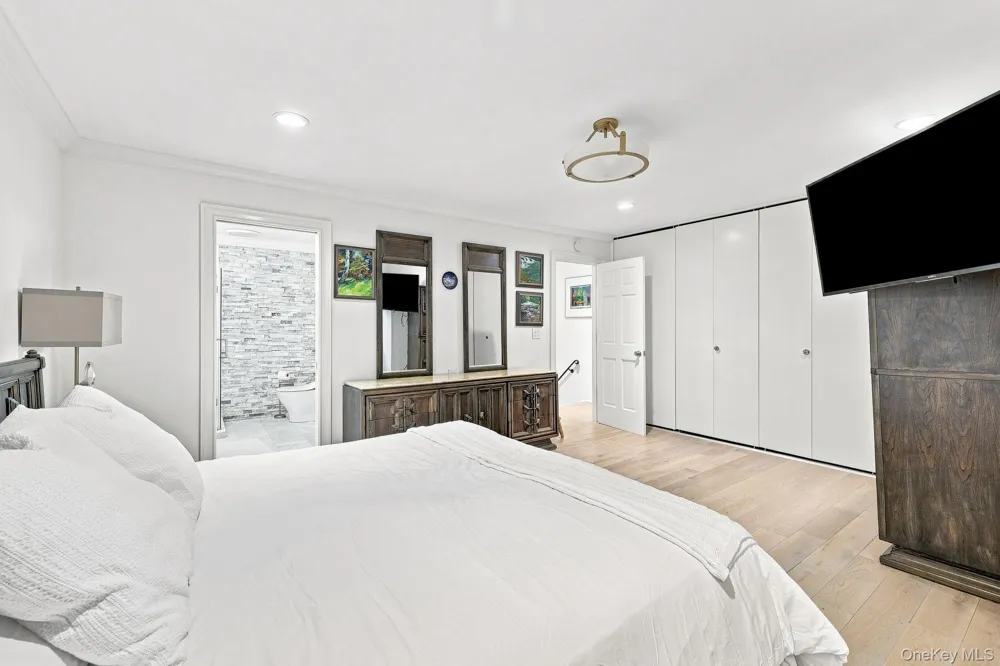 815 Colony Drive Hartsdale, NY 10530