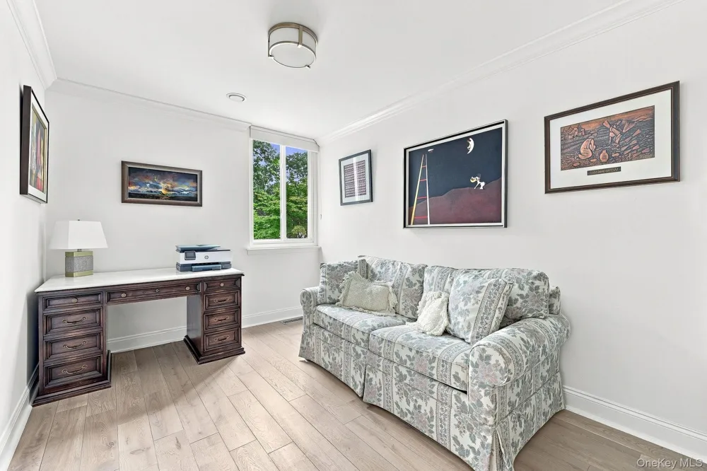 815 Colony Drive Hartsdale, NY 10530