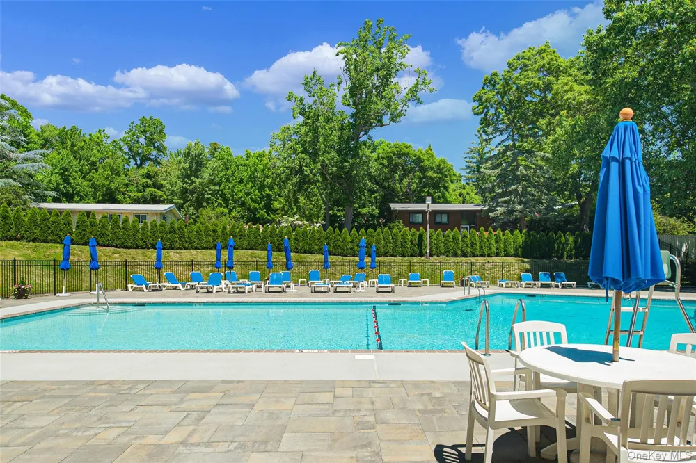 815 Colony Drive Hartsdale, NY 10530