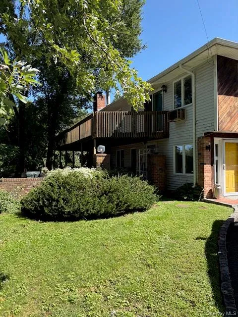 48 Milland Drive Northport, NY 11768