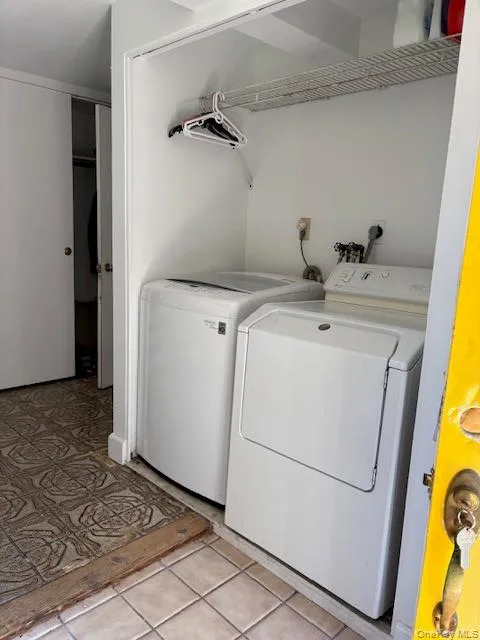48 Milland Drive Northport, NY 11768