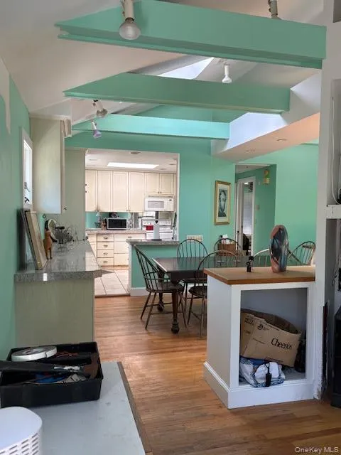 48 Milland Drive Northport, NY 11768