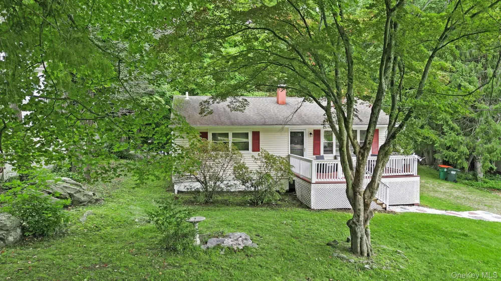 13 Arbutus Street Putnam Valley, NY 10579