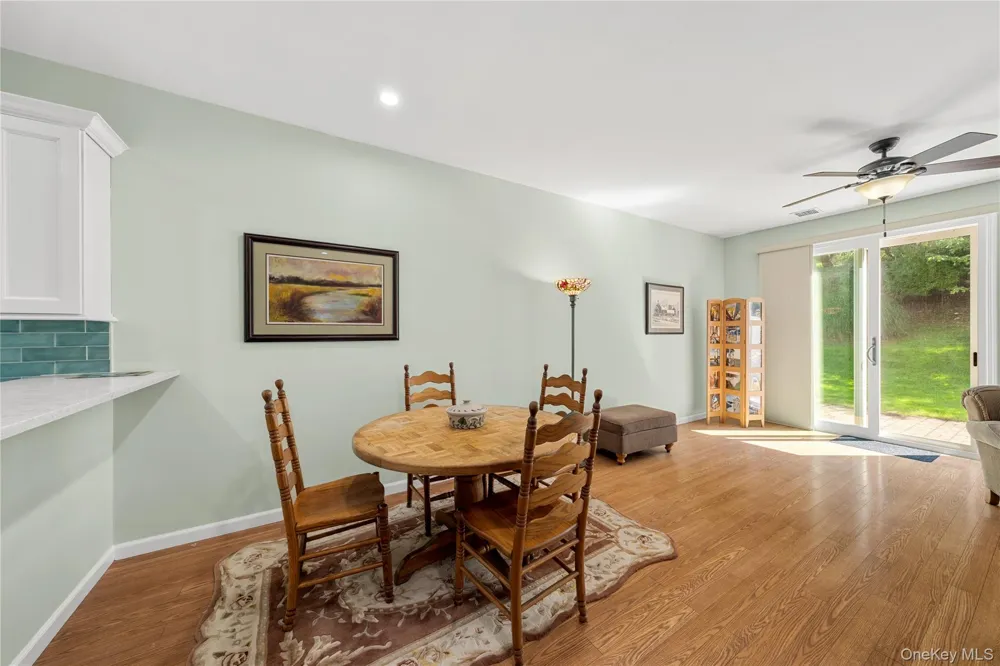 203 Windward Court Port Jefferson, NY 11777