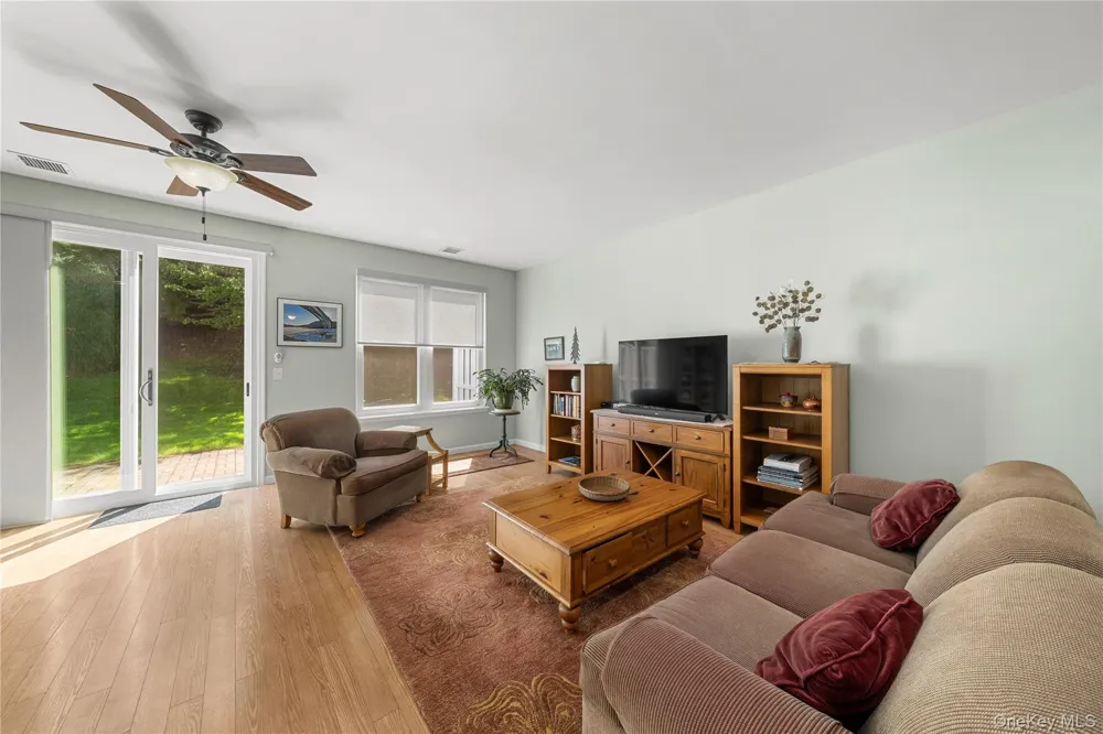 203 Windward Court Port Jefferson, NY 11777