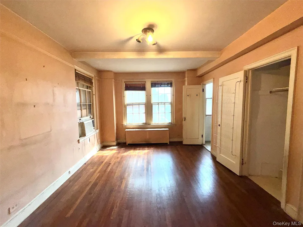 1235 Park Avenue #6D New York (Manhattan), NY 10128